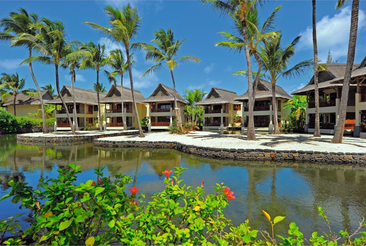 Constance Prince Maurice Poste de Flacq Exteriör bild The resort's bungalows