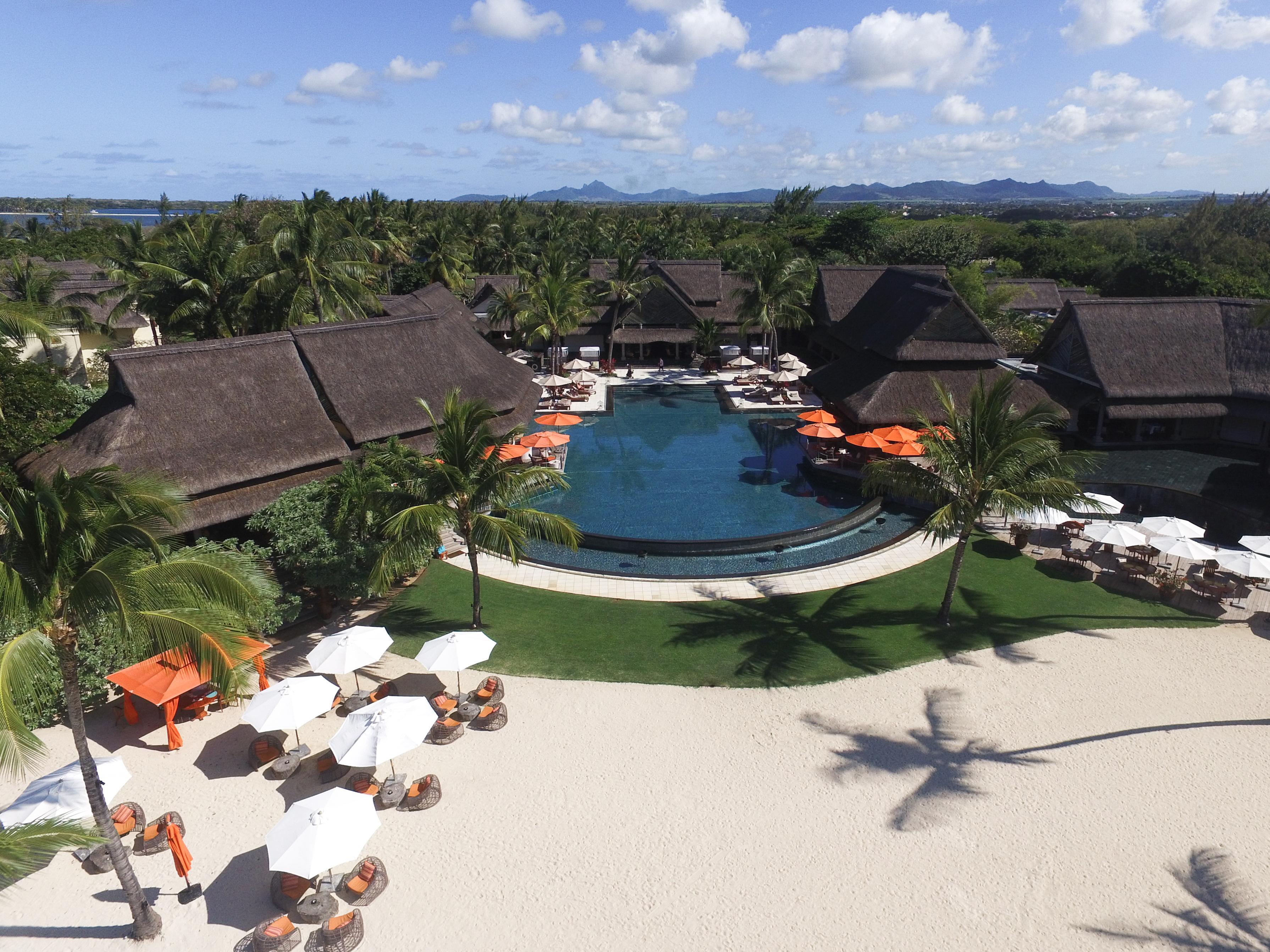 Constance Prince Maurice Poste de Flacq Exteriör bild Aerial view of the resort