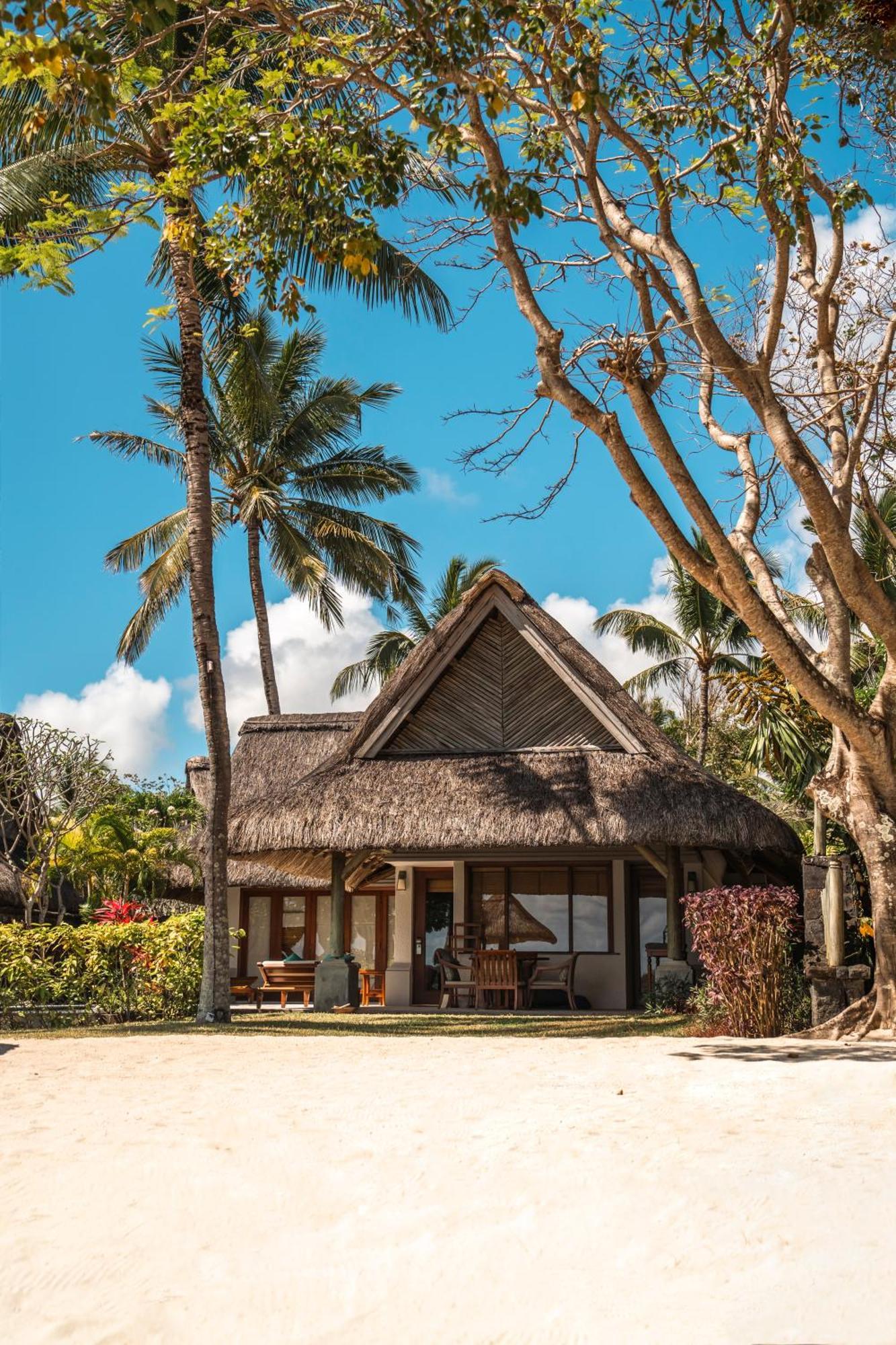 Constance Prince Maurice Poste de Flacq Exteriör bild A villa at the resort